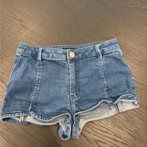 BDG - Urban Outfitters - Blue Jean Shorts